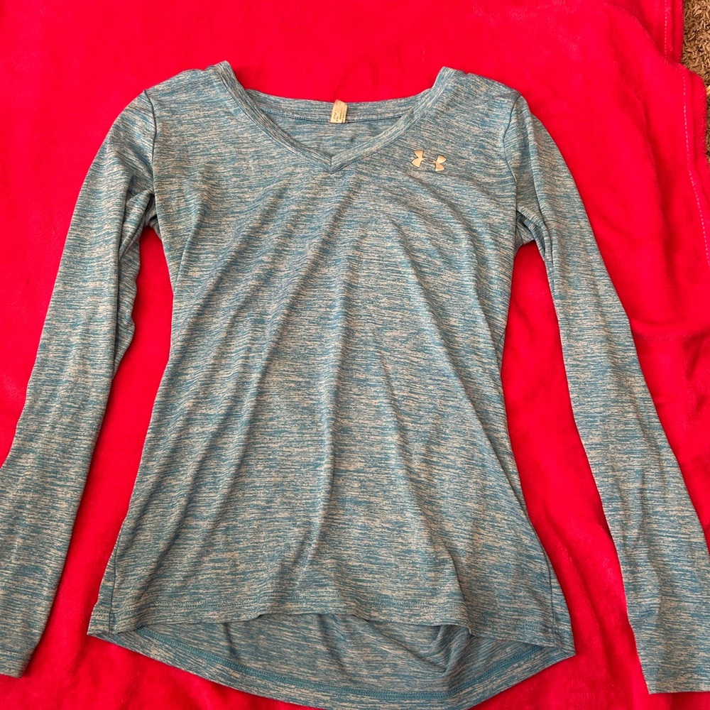 Under Armour Women's Heathered Blue Long Sleeve Tee